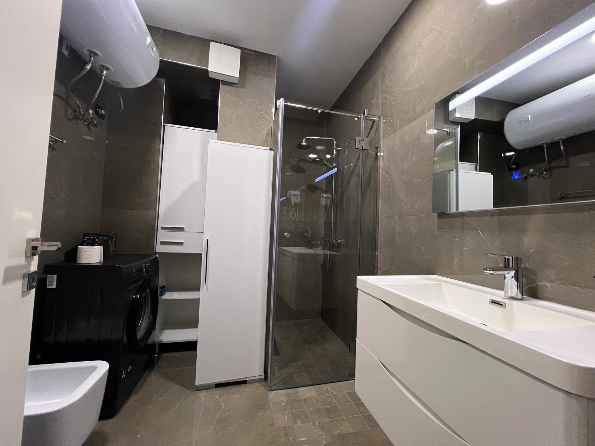 Downtown Grand Comfort Tirana Exterior photo